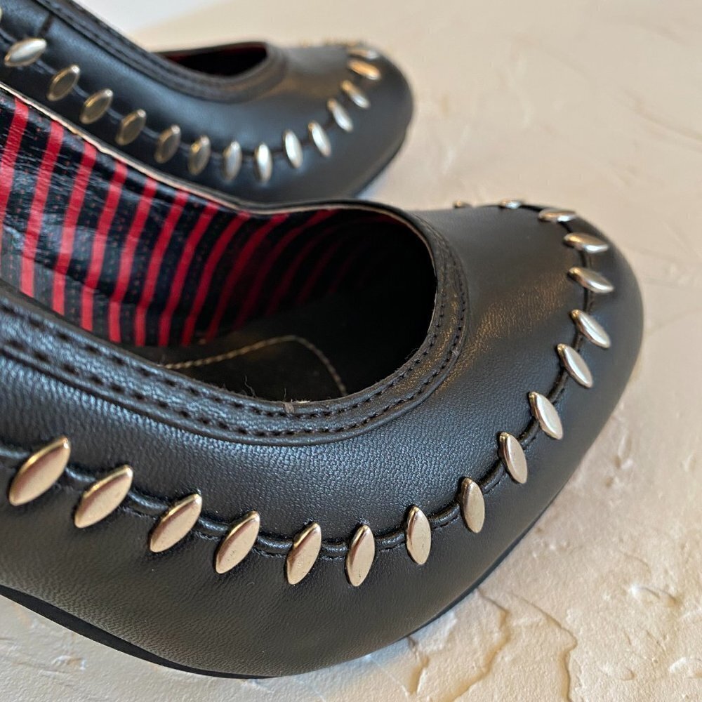 T.u.k. Black Metal Stitch Studded Gothic Rock Sky High 4" Heels - Picture 5 of 10